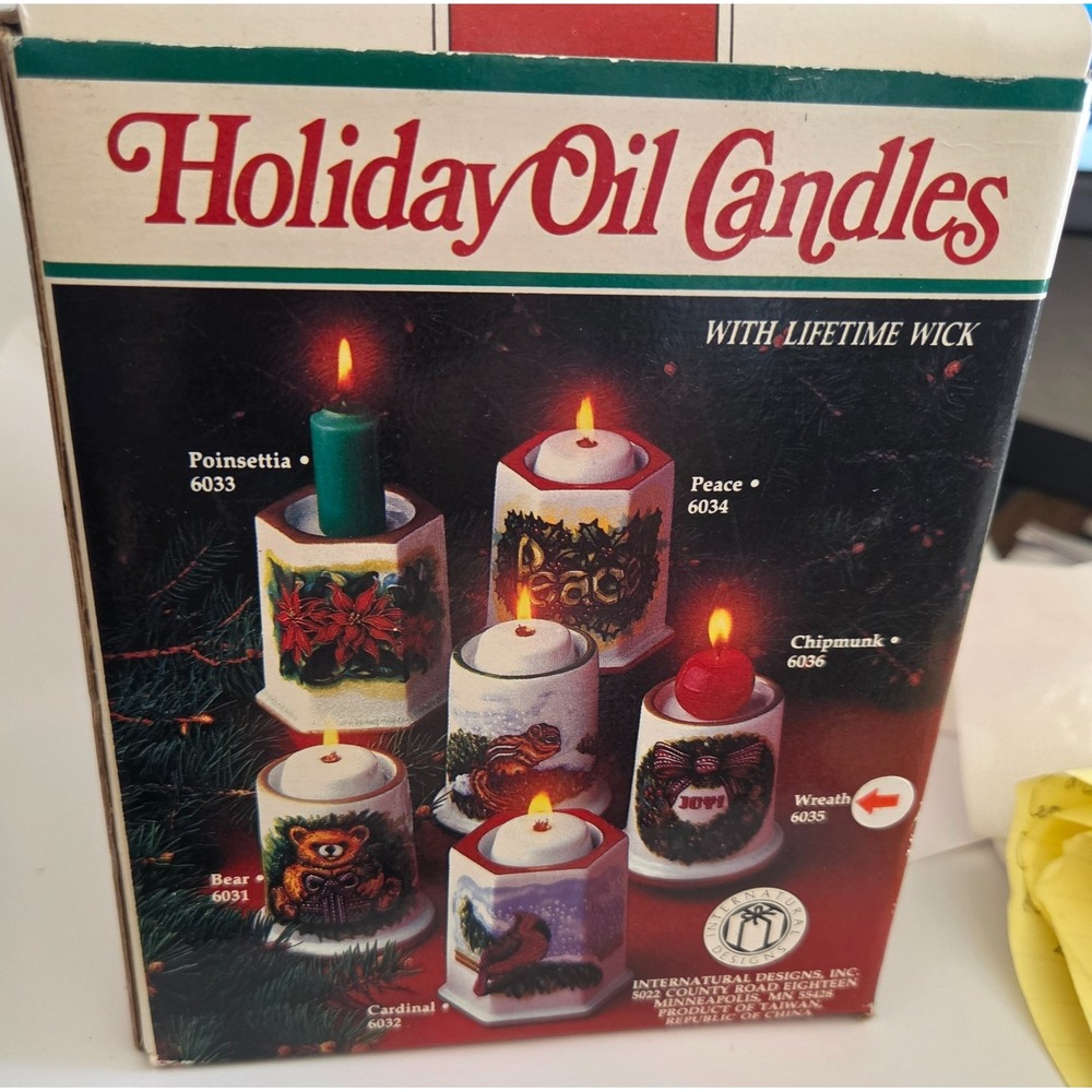 Vintage Christmas Oil Candle (Joy Wreath)